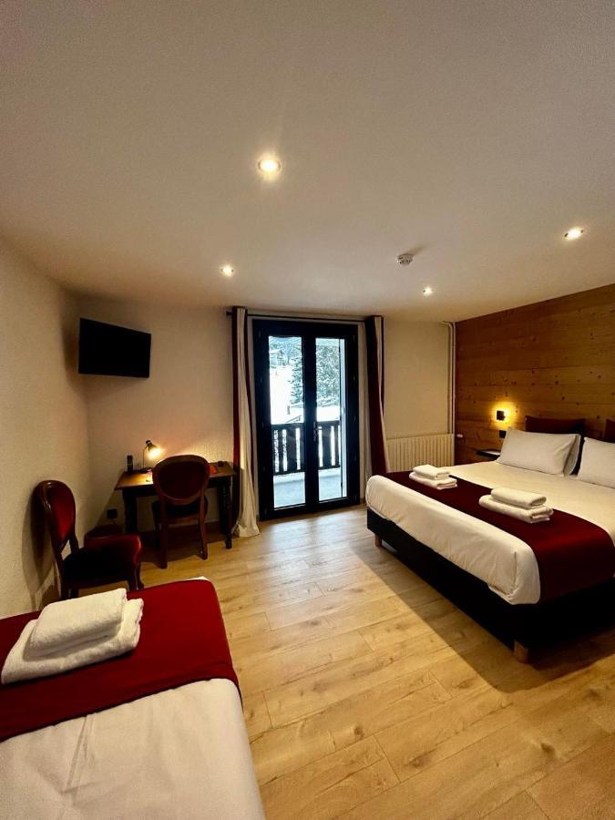 Hotel Restaurant Le Madame La Ferriere  Екстер'єр фото
