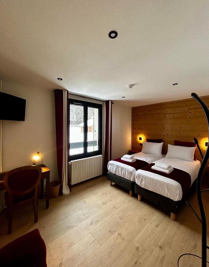 Hotel Restaurant Le Madame La Ferriere  Екстер'єр фото