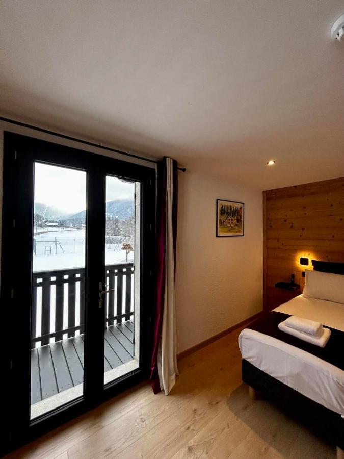 Hotel Restaurant Le Madame La Ferriere  Екстер'єр фото