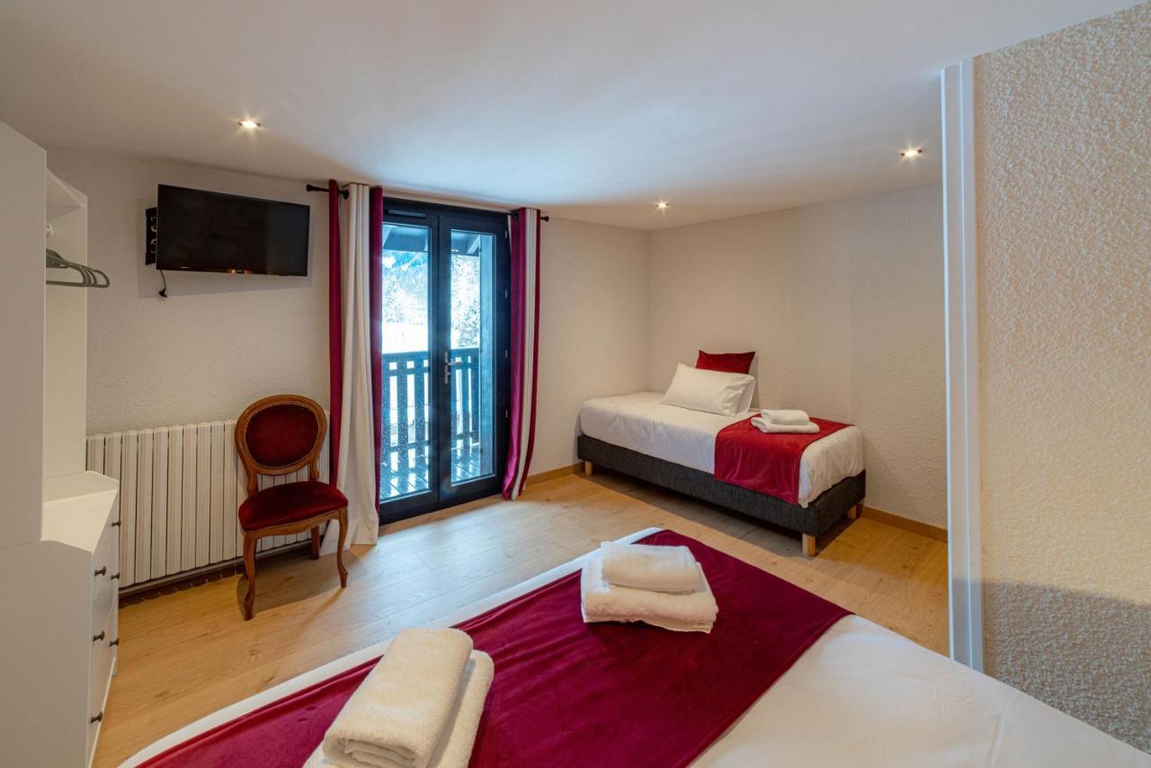 Hotel Restaurant Le Madame La Ferriere  Екстер'єр фото