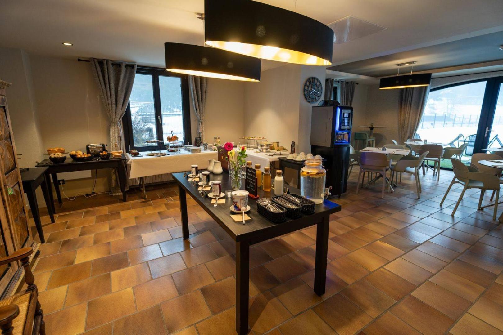Hotel Restaurant Le Madame La Ferriere  Екстер'єр фото