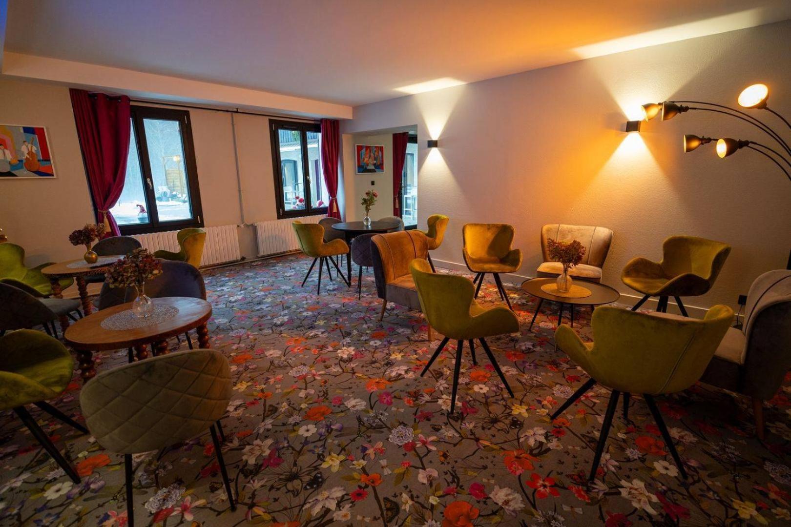 Hotel Restaurant Le Madame La Ferriere  Екстер'єр фото