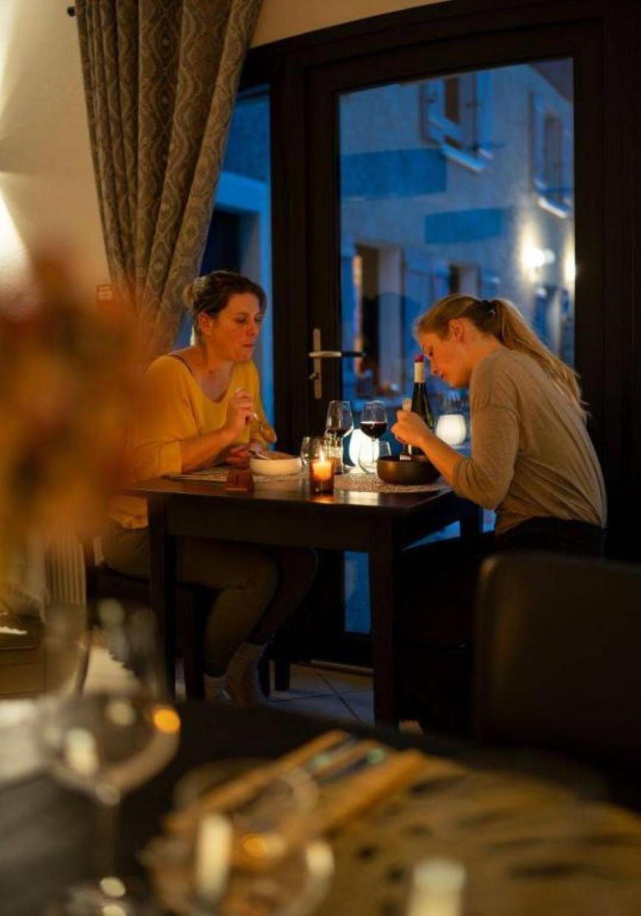 Hotel Restaurant Le Madame La Ferriere  Екстер'єр фото